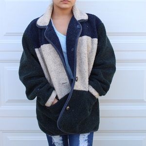 Reversible jacket / rain coat